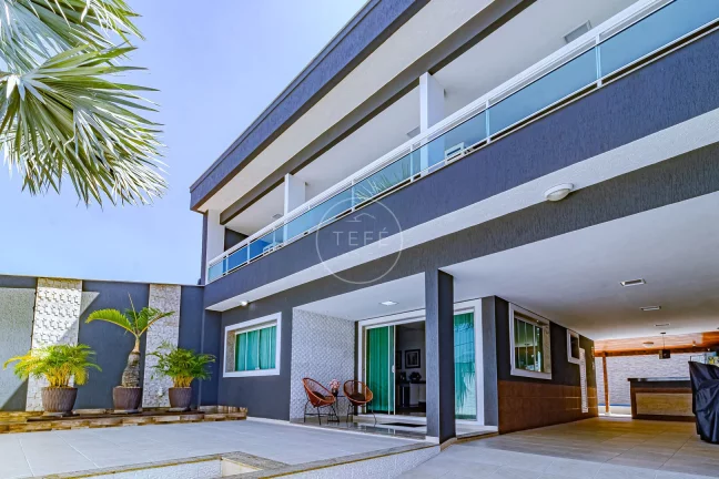 CASA com PORTEIRA FECHADA e 275m² na TAQUARA - Pronta para sua mudança!