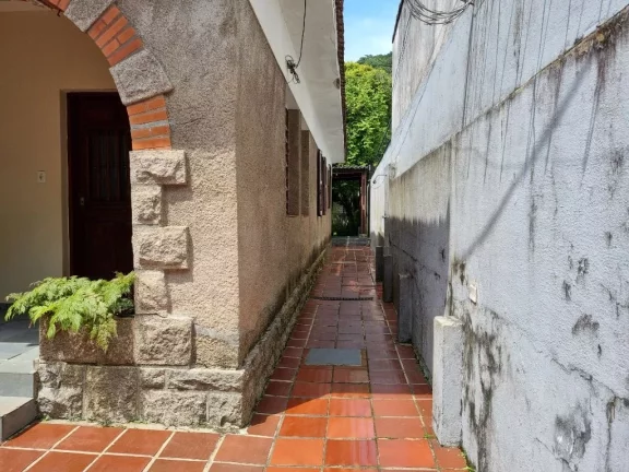 Imagem Casa Pitangueiras, Vila Maia, Ideal para Comércios