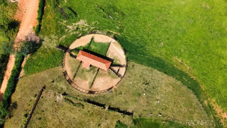Fazenda à Venda, 10.357.600 m² em São Geraldo - Belo Horizonte