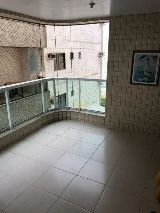 Imagem Se você busca conforto, vista deslumbrante e localização privilegiada, este é o imóvel ideal!
L...
