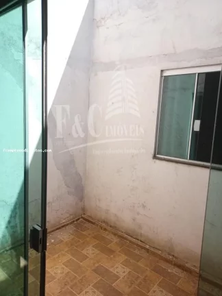 Imagem Casa para Venda em Limeira, Parque Residencial Aeroporto, 3 dormitórios, 1 suíte, 1 banheiro, 4 vagas