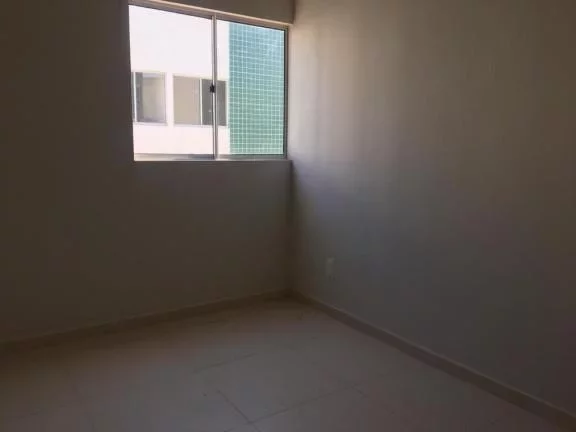 Imagem Apartamento 2 dormitórios para Venda em Teresina, Planalto Uruguai, 2 dormitórios, 1 banheiro, 1 vaga