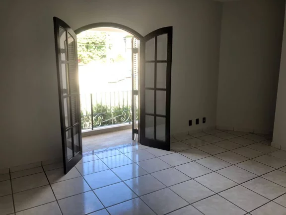 Imagem Sobrado com 3 dormitórios para alugar por R$ 5.105/mês - Parque Marajoara - Santo André/SP
