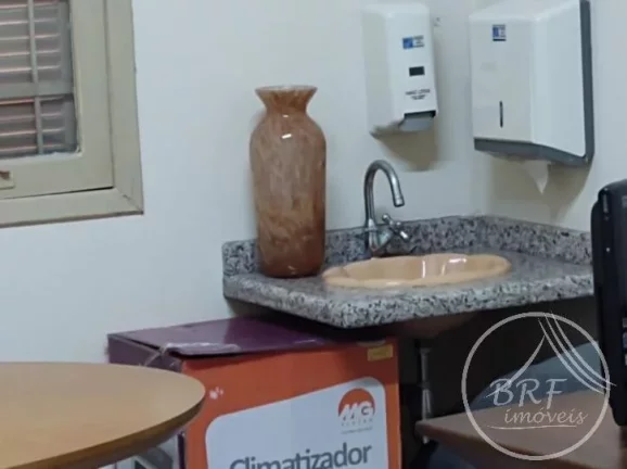 Imagem Vendo casa comercial no Balneário Estreito Florianópolis SC