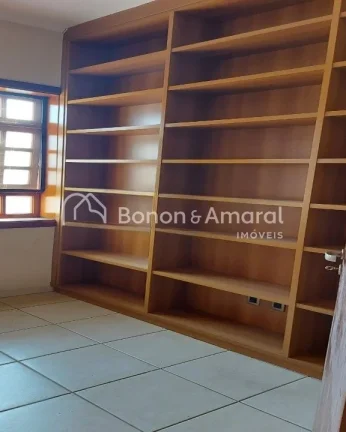 Imagem Casa a venda no Jardim Santa Genebra em Campinas!!

Local estratégico proximo a saida para a rodovi...