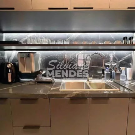 Imagem Oportunidade! Apartamento decorado e equipado ao lado do Shopping Iguatemi