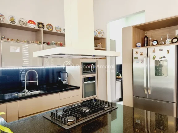 Imagem Casa à venda no Condomínio Reserva Real em Paulínia

Casa maravilhosa térrea com 4 anos, com 3 q...
