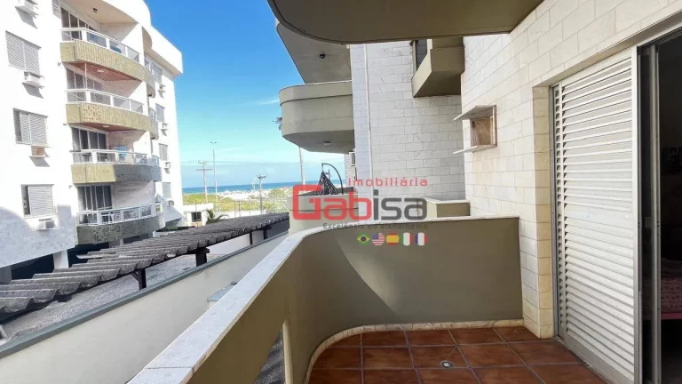 Imagem Apartamento com 3 dormitórios à venda, 120 m² por R$ 720.000,00 - Centro - Cabo Frio/RJ
