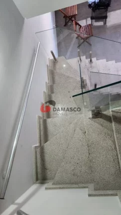Imagem Sobrado à venda, Vila Eldízia, Santo André