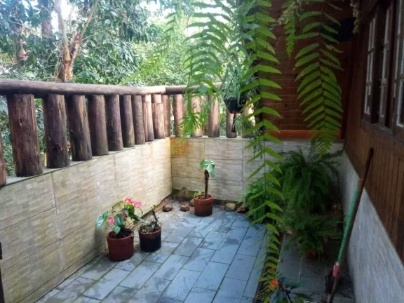 Imagem Chácara com 2 dormitórios à venda, 1500 m² por R$ 300.000,00 - Clube dos Oficiais - Suzano/SP