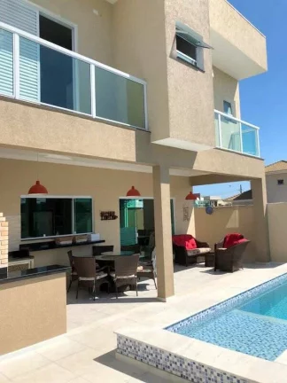 Imagem BELISSIMO SOBRADO EM CONDOMINIO FECHADO COM 5 SUITES