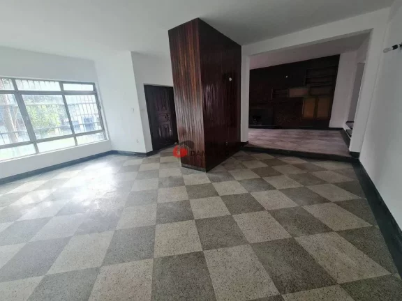 Imagem Sobrado para Locação 3 Quartos, 1 Suite, 4 Vagas, 500M², Cerâmica, São Caetano do Sul - SP