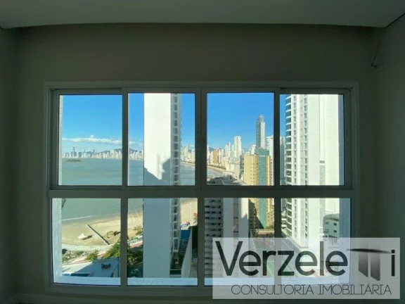 Imagem Apartamento Quadra Mar para Venda em Balneário Camboriú / SC no bairro Pioneiros