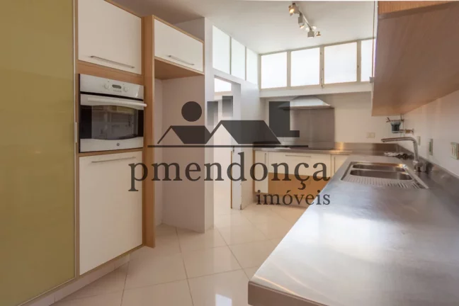 Imagem Apartamento reformado com 176m² ao lado Shopping Páteo Higienópolis.