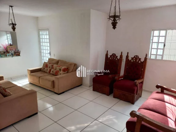 Imagem Casa de esquina com terreno (450m²) 4 dormitórios à venda, por R$ 1.350.000 ,00- São Cristovão- Teresina/PI