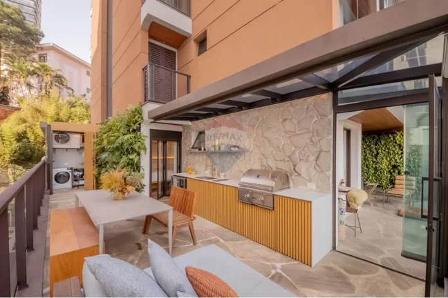 Imagem Apartamento Garden que se destaca pela localização no bairro charmoso da Vila Madalena, com 2 dormitórios, sendo 1 suite, 2 banheiros e 1 vaga .