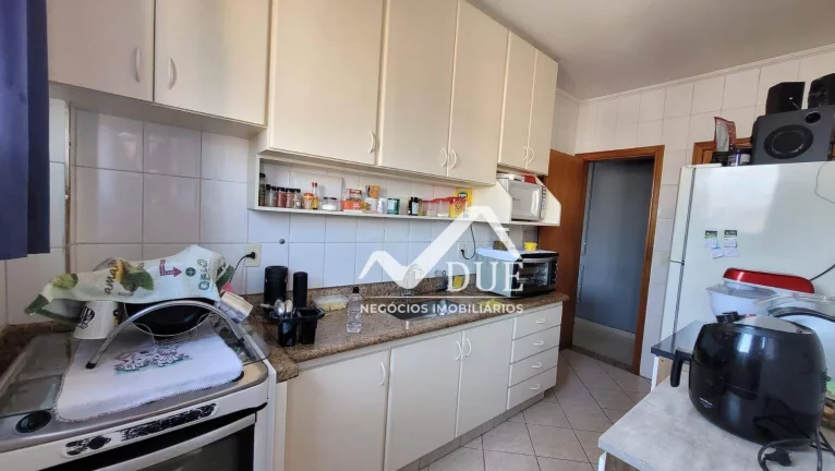 Imagem 2 VAGAS DEMARCADAS, 2 dormitórios à venda por R$ 530.000 - Campo Grande - Santos/SP