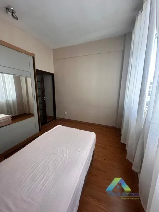 Imagem Apartamendo à venda com 3 dormitórios e 2 banheiros de frente para Avenida Paulista !!