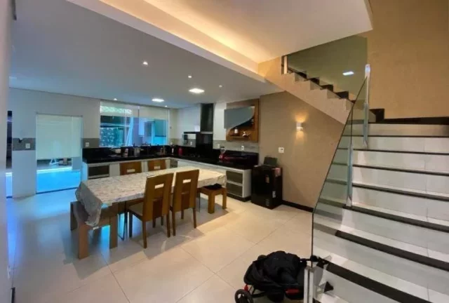 Imagem casa 3 quartos 1 suíte 2 vagas cobertas paralelas