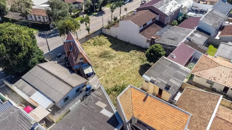 Imagem Terreno de 575m² de frente para rua, no Guaíra