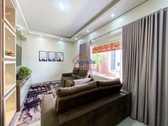 Imagem CASA TÉRREA TODA PLANEJADA, COM ÁREA DE LAZER E CHURRASQUEIRA À VENDA