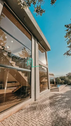 Imagem RANCHO BEIRA AGUA EM RIFAINA - VENDA - ALTO PADRÃO - EXCELENTE LOCALIZAÇÃO