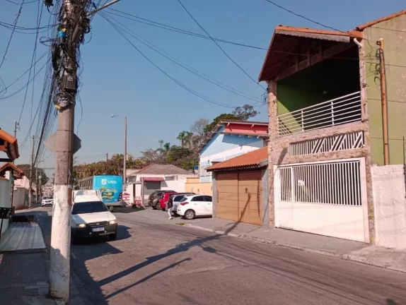 Imagem Sobrado com 3 dormitórios à venda, 321 m² por R$ 854.000,00 - Vila Perracini - Poá/SP