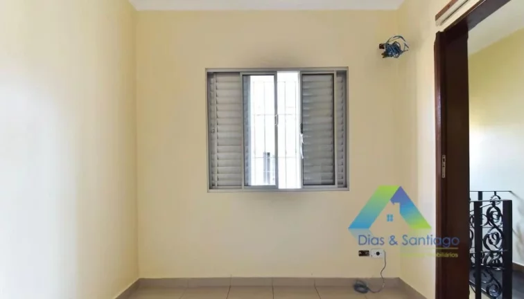 Imagem PAULICEIA Sobrado 310M², 4 dormitórios, 1 suíte, 4 vagas com ótima localização e valor !!!