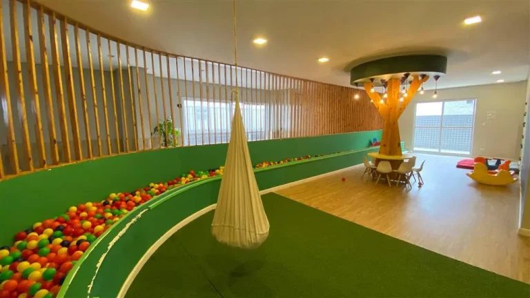 Imagem APARTAMENTO COM 129.82 m² - MARACANÃ - PRAIA GRANDE SP