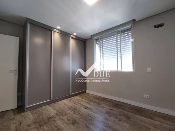 Imagem Apartamento na quadra da praia com 3 suites à venda, 136 m² por R$ 1.060.000 - Boqueirão - Santos/SP