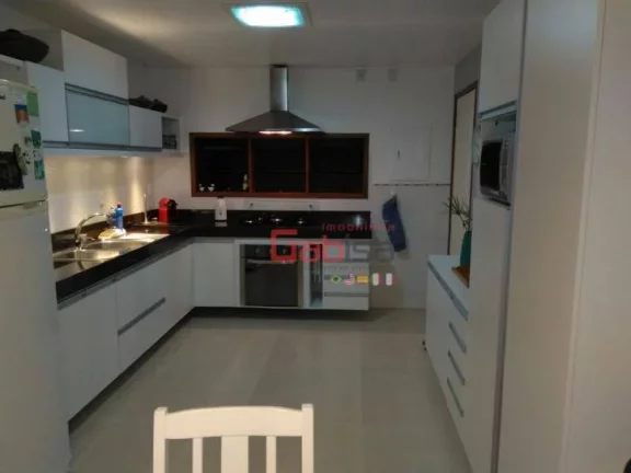 Imagem Casa com 4 dormitórios à venda, 290 m² por R$ 1.850.000,00 - Portinho - Cabo Frio/RJ