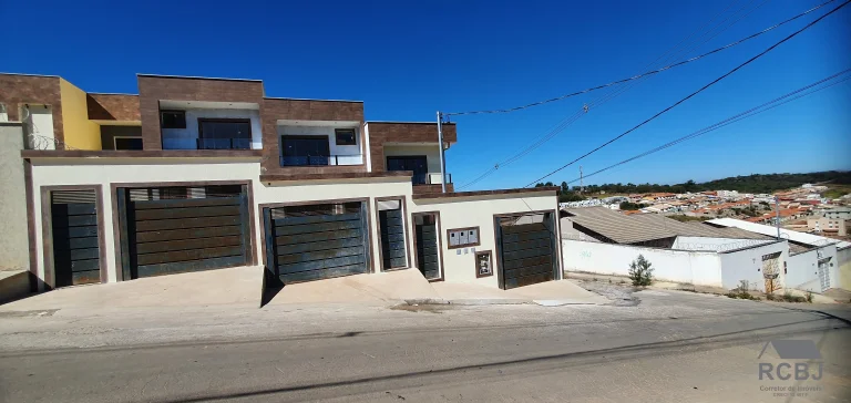 Imagem CASA RESIDENCIAL em ESMERALDAS - MG, SÃO PEDRO