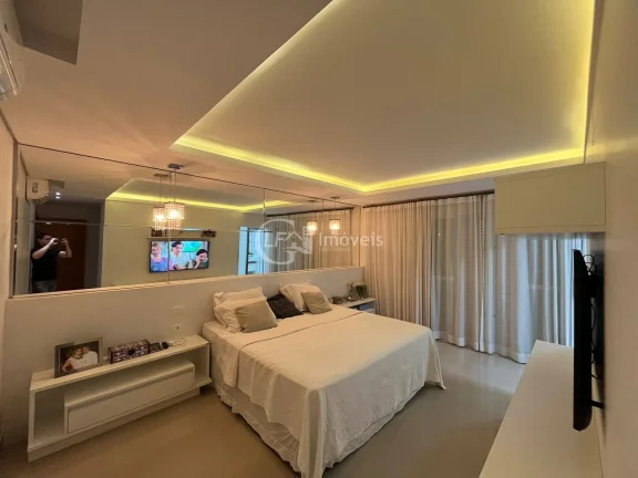 Imagem Linda casa com 3 suítes e sala de cinema