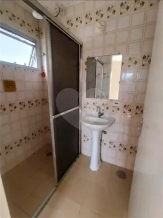 Imagem Casa à venda com 3 quartos, sendo 1 suíte, no condomínio Alameda do Eucaliptos, São Paulo - SP
