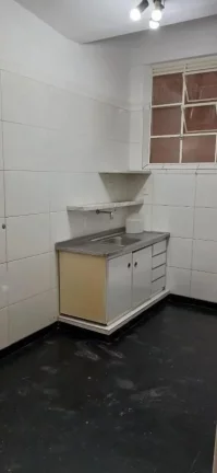 Imagem Apartamento Reformado com 2 quartos na Casper Libero -Luz