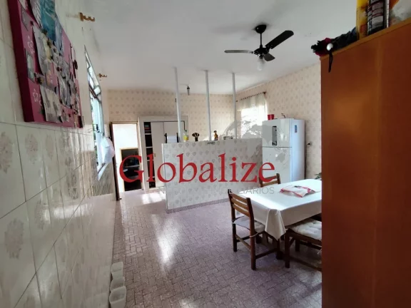 Imagem Casa, 3 Dormitórios, 2 sala 1 Área de serviço, 2 Banheiros, 6 vagas de Garagem - Vila Belmiro R$ 2.000.000,00