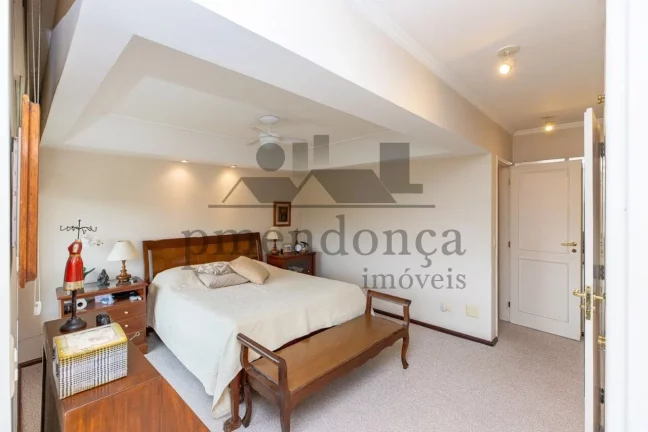 Imagem Apartamento reformado, com vista panorâmica para o Parque Villa Lobos.