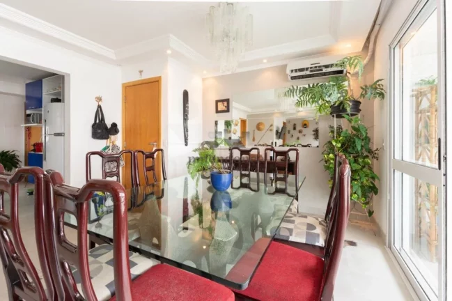 Imagem Apartamento à venda em Perdizes com 2 suítes, 3 vagas, 106m2
