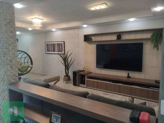 Imagem Sobrado à venda, com 3 quartos, 200m2
