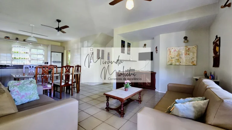 Imagem Casa no condomínio Antares Club Residence para venda com 4 quartos, sendo 2 suítes, 203m²