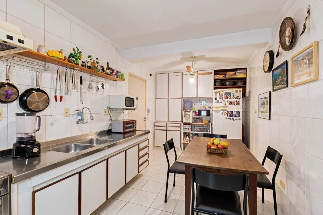 Imagem Apartamento com 3 quartos à venda no Itaim Bibi.