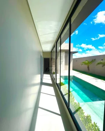 Imagem Luxuosa casa em condomínio à venda em Várzea Grande-MT, bairro Mirante do Pary: 3 quartos, 3 suítes, 3 salas, 5 banheiros, 4 vagas, 230m².