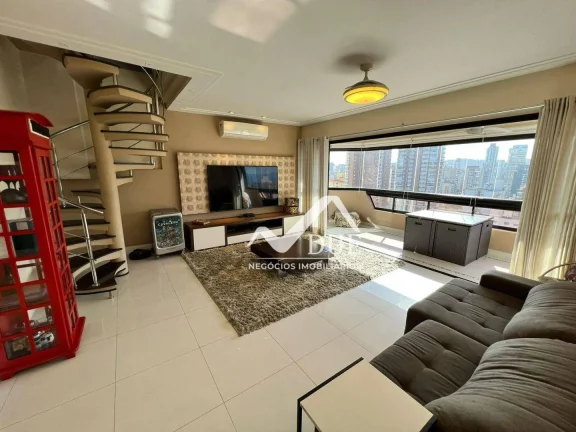 Imagem Excelente cobertura totalmente reformada à venda no bairro do Embaré - Santos, 350 m² de área útil.