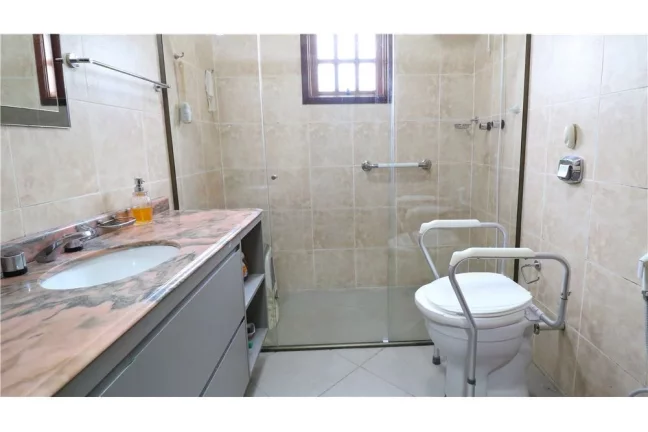 Imagem CASA RESIDENCIAL em São Paulo - SP, Jardim Aeroporto