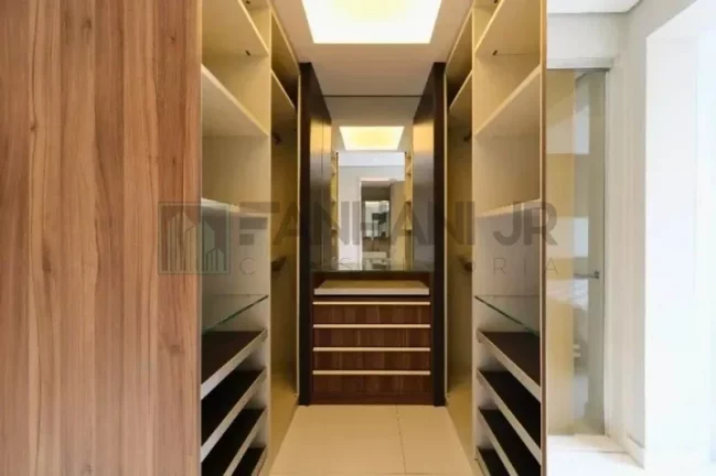 Imagem Imperdível oportunidade: Apartamento de 2 quartos e 2 suítes no Itaim Bibi, São Paulo! 123m², 3 salas, 4 banheiros e 2 vagas.