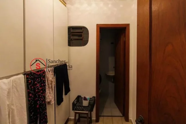 Imagem SOBRADO COM 3 DORMITÓRIOS A VENDA NA VILA ZELINA. 2 VAGAS COBERTAS E QUINTAL. EXCELENTE LOCALIZAÇÃO, AO LADO DO LARGO DA VILA ZELINA E PADARIA CEPAM.