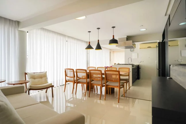 Imagem Cobertura duplex com vista mar 2 suítes mais 2 demi suítes e 2 vagas, piscina no terraço - Penha SC