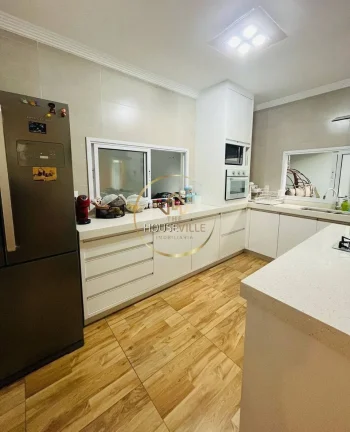 Imagem Casa Sobrado 4 Dormitórios,(3 Suítes),245m², Jardim das Indústrias, Sjc.