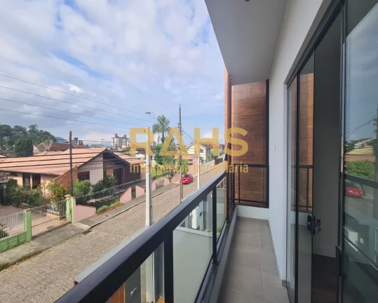 Imagem Moderno sobrado com 195m² privativos, localizado na melhor região do bairro Floresta. Detalhes em ...