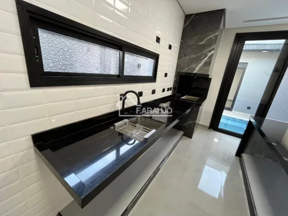 Imagem Casa em Condomínio à venda em Green Valley com 175m² 3 suítes, 4 vagas